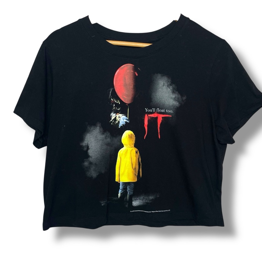 Stephen Kings IT Pennywise Cropped Boxy Fit T-Shirt Women’s Large